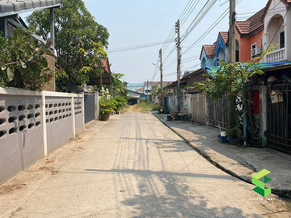 ขายที่ดินเปล่า 60 ตร.วา ถมสูงกว่าถนน 1เมตร ถนนณรงค์มิตร รพ.เอกชัย